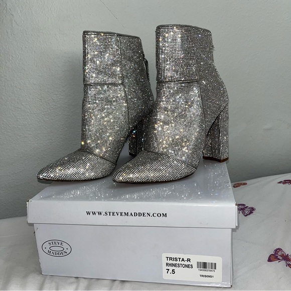 Steve Madden Trista - R Rhinestone Boots - Picture 1 of 17